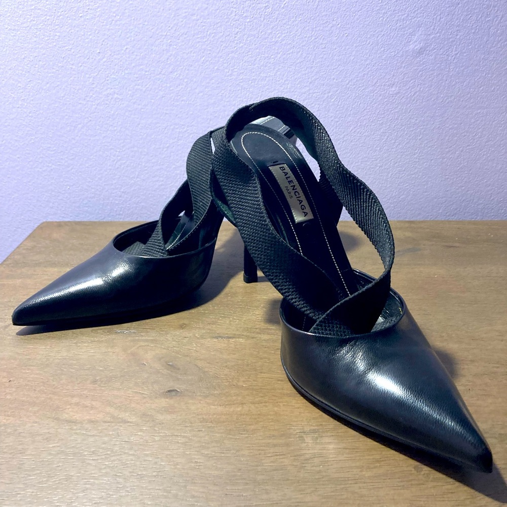 💕Balenciaga Black Leather Slingback Pumps